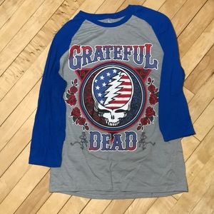 Grateful Dead 3/4 Sleeve Tee!